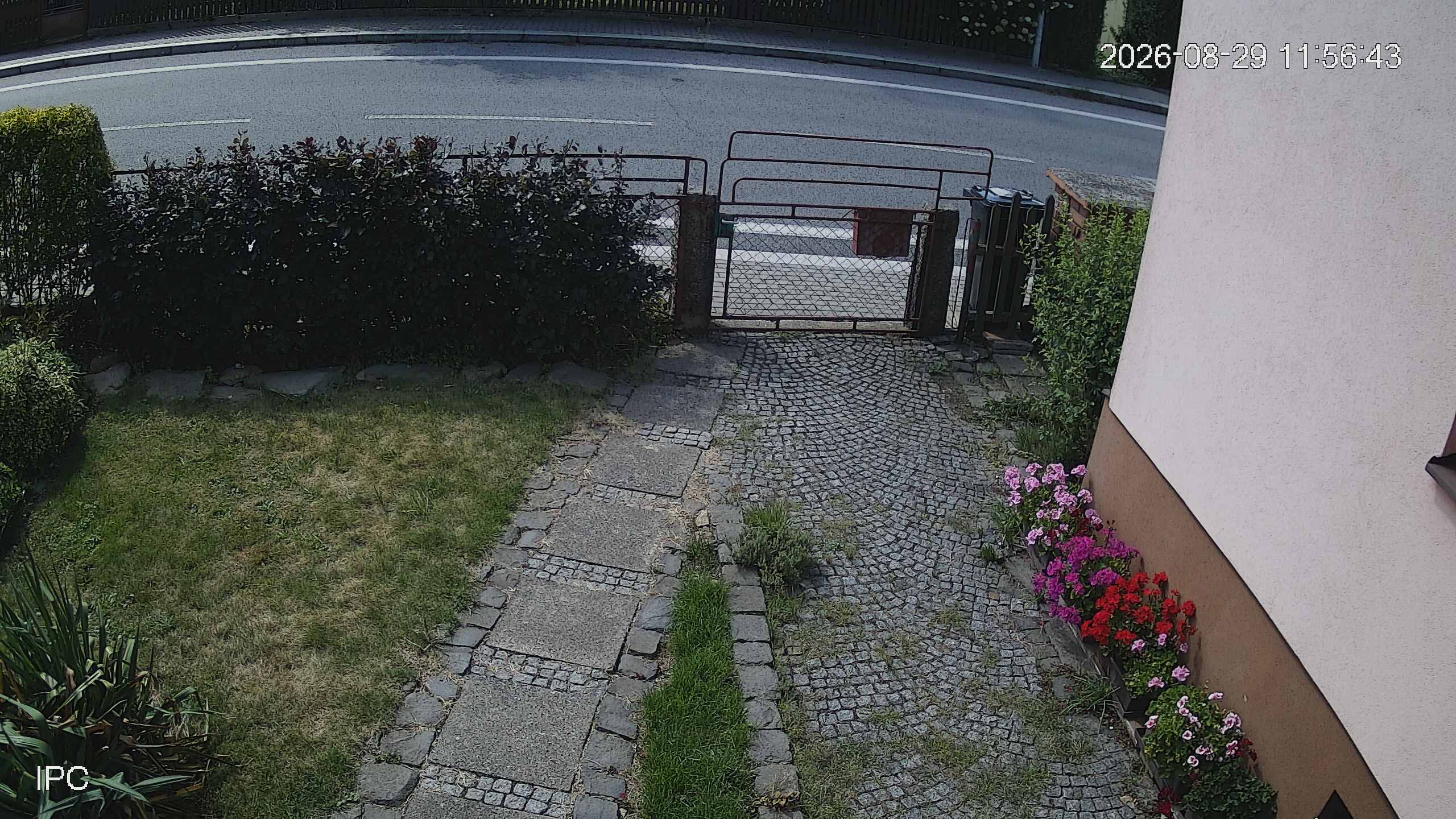 Capture